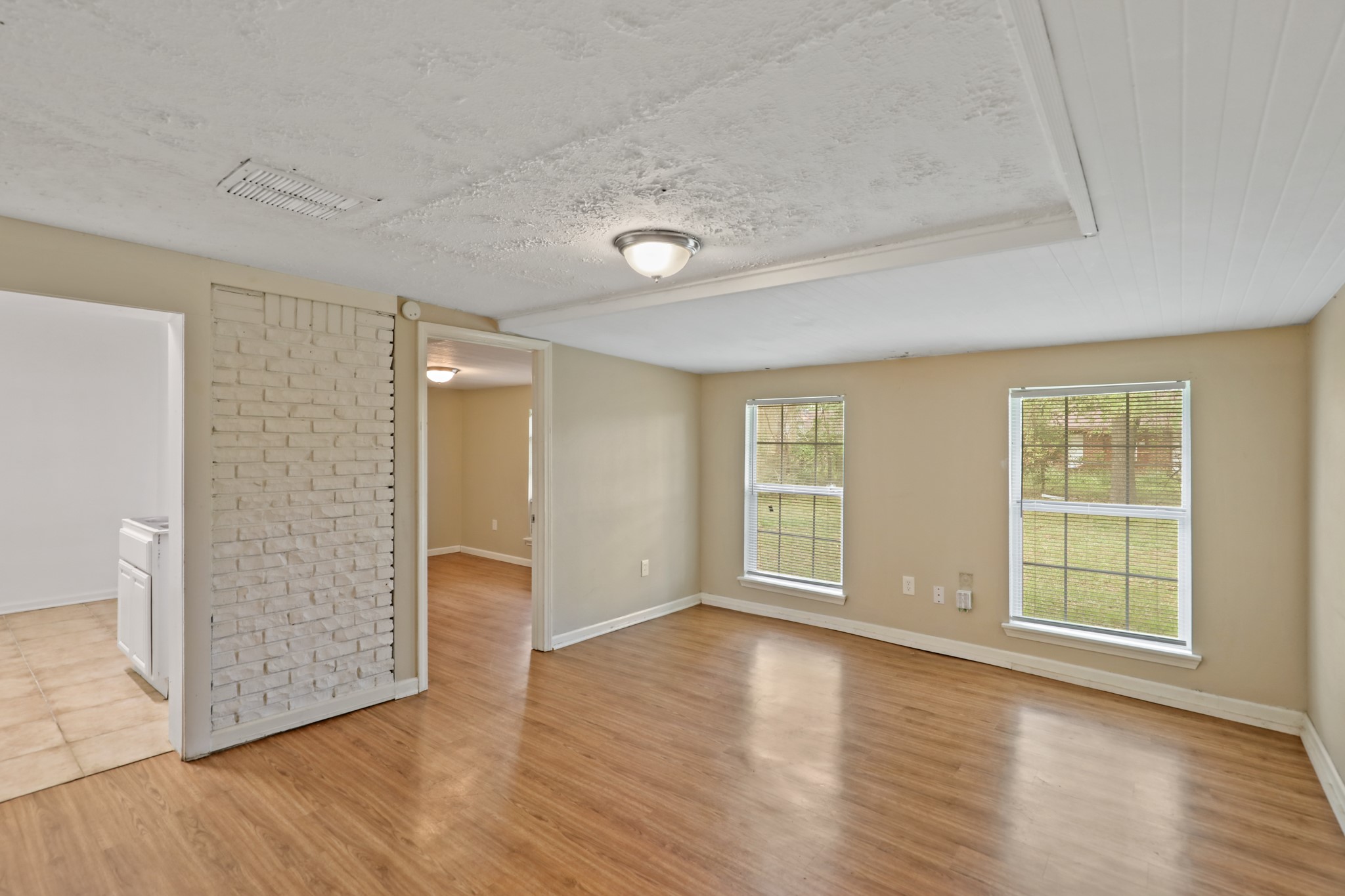 9315 Laura Koppe Road Houston, TX 77078 - Photo 13 of 15