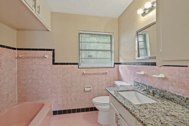 $1,325 | 9315 Laura Koppe Road, Houston, TX 77078