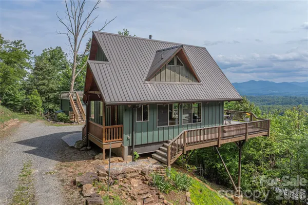 $459,000 | 121 Mountain View Road, Asheville, NC 28806