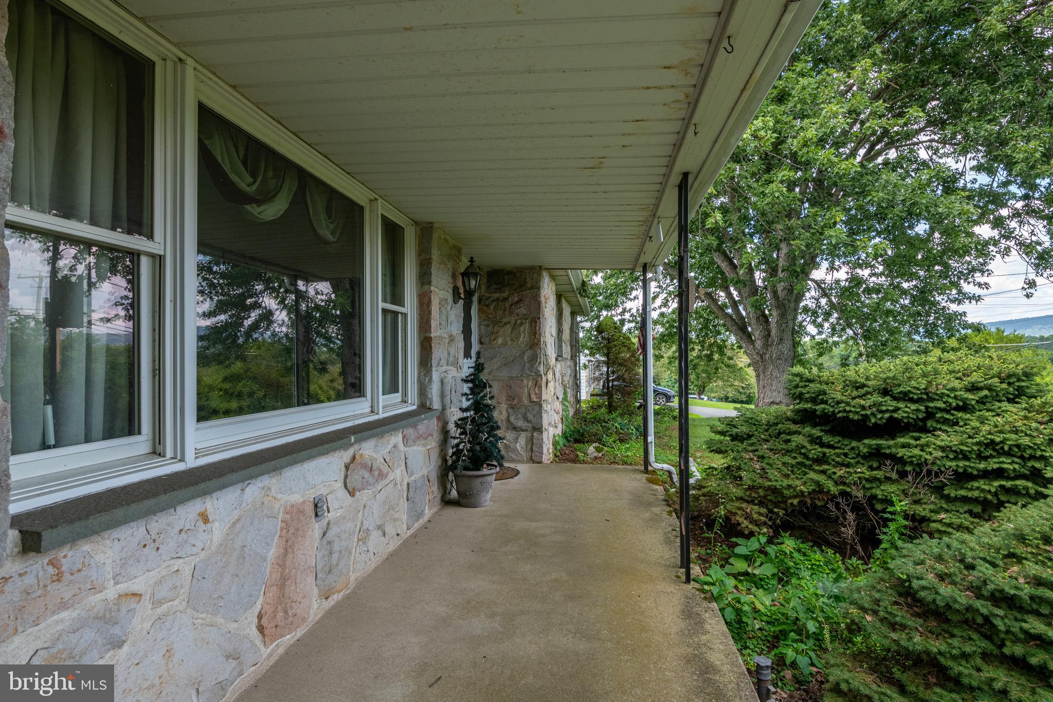 34 Locust Road Boyertown, PA 19512 - Photo 8 of 27 Gallery Image 8