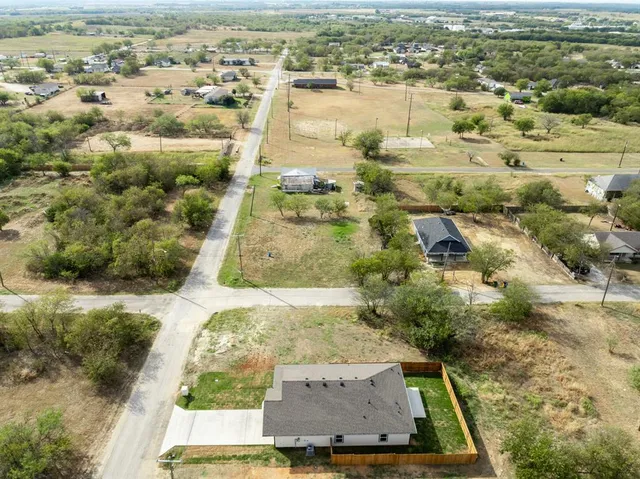 $268,000 | 704 South Ivy Street, Hillsboro, TX 76645