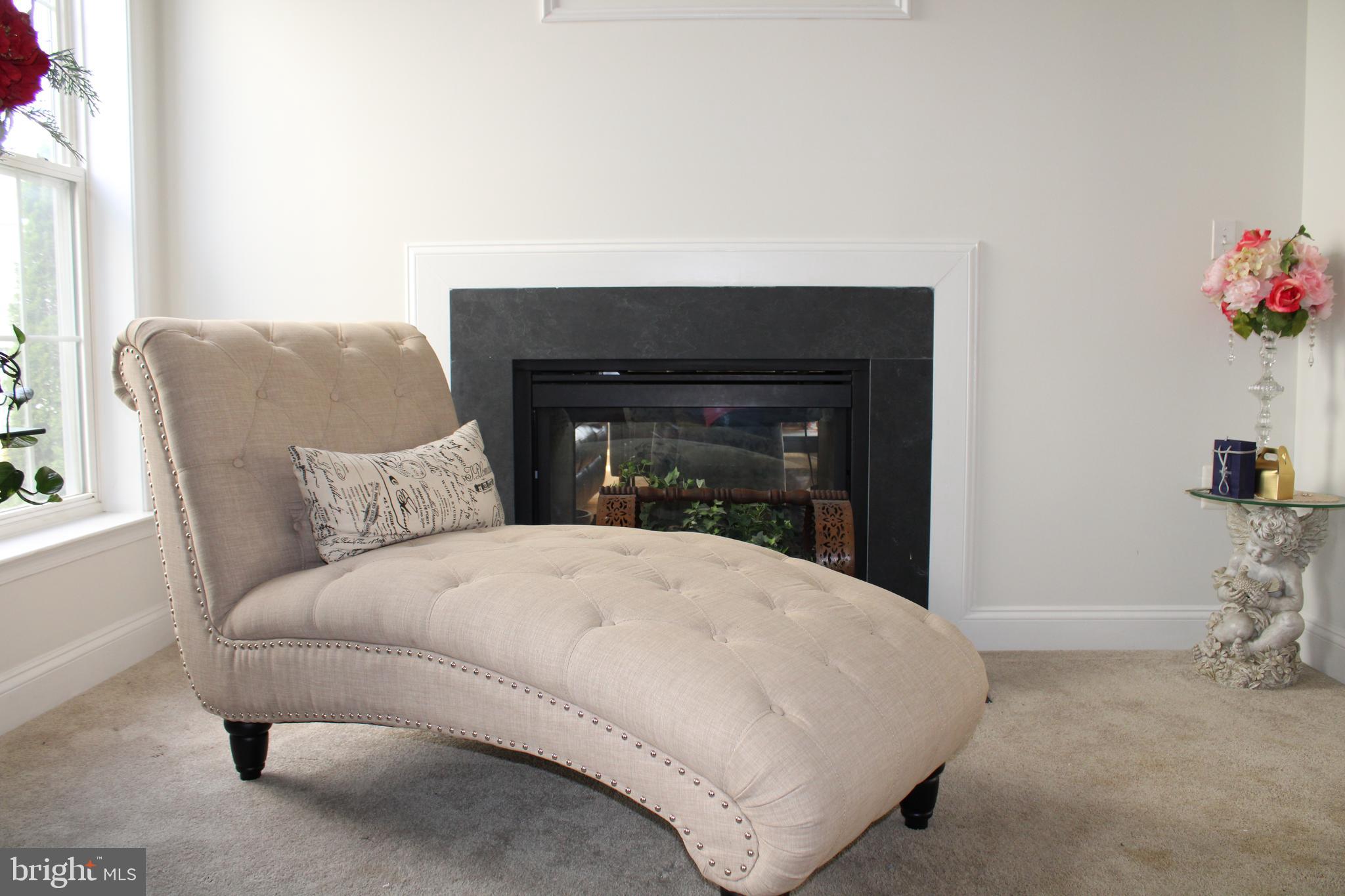 16171 Radburn Street Woodbridge, VA 22191 - Photo 18 of 95 Gallery Image 18
