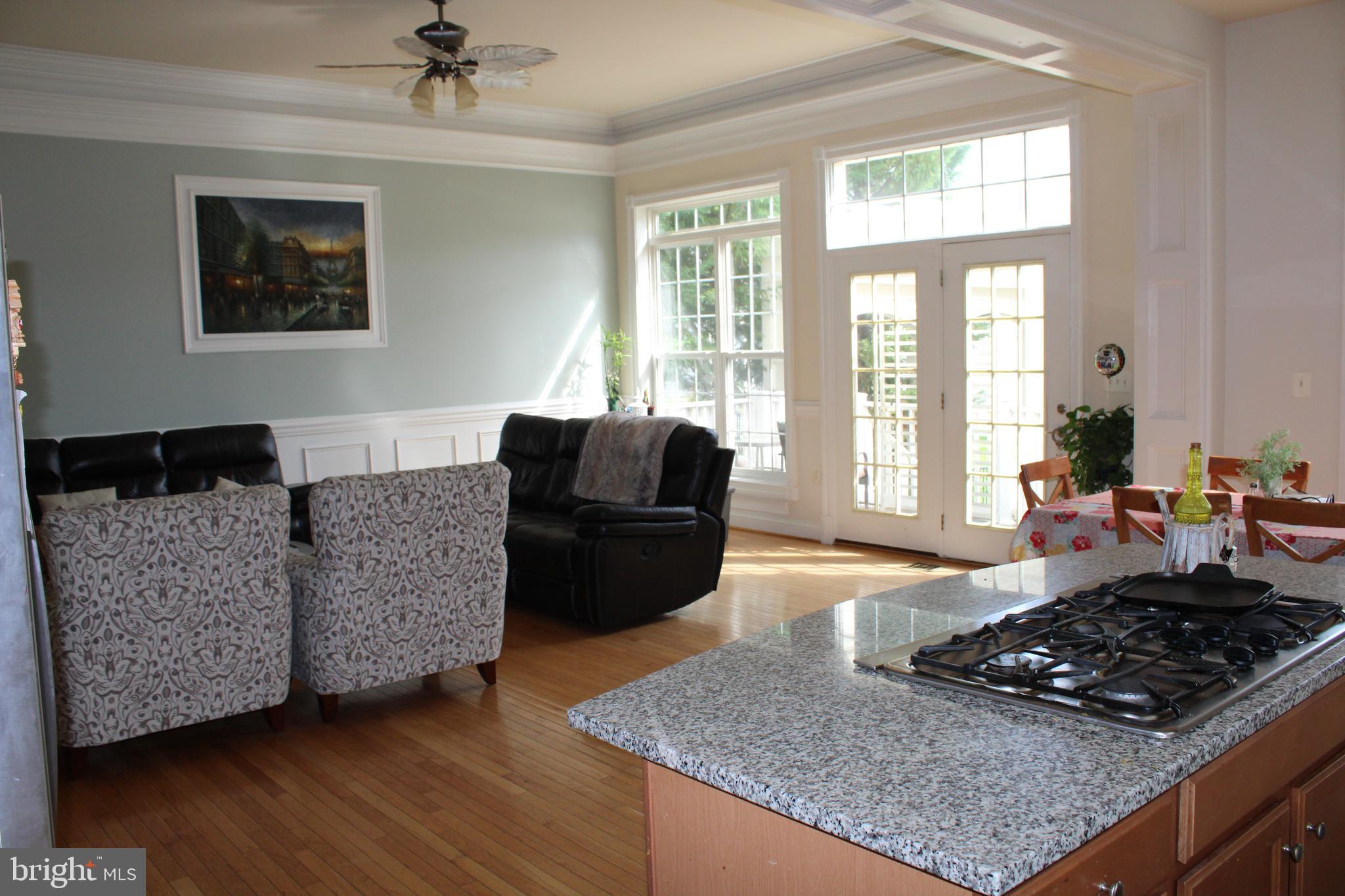 16171 Radburn Street Woodbridge, VA 22191 - Photo 28 of 95 Gallery Image 28