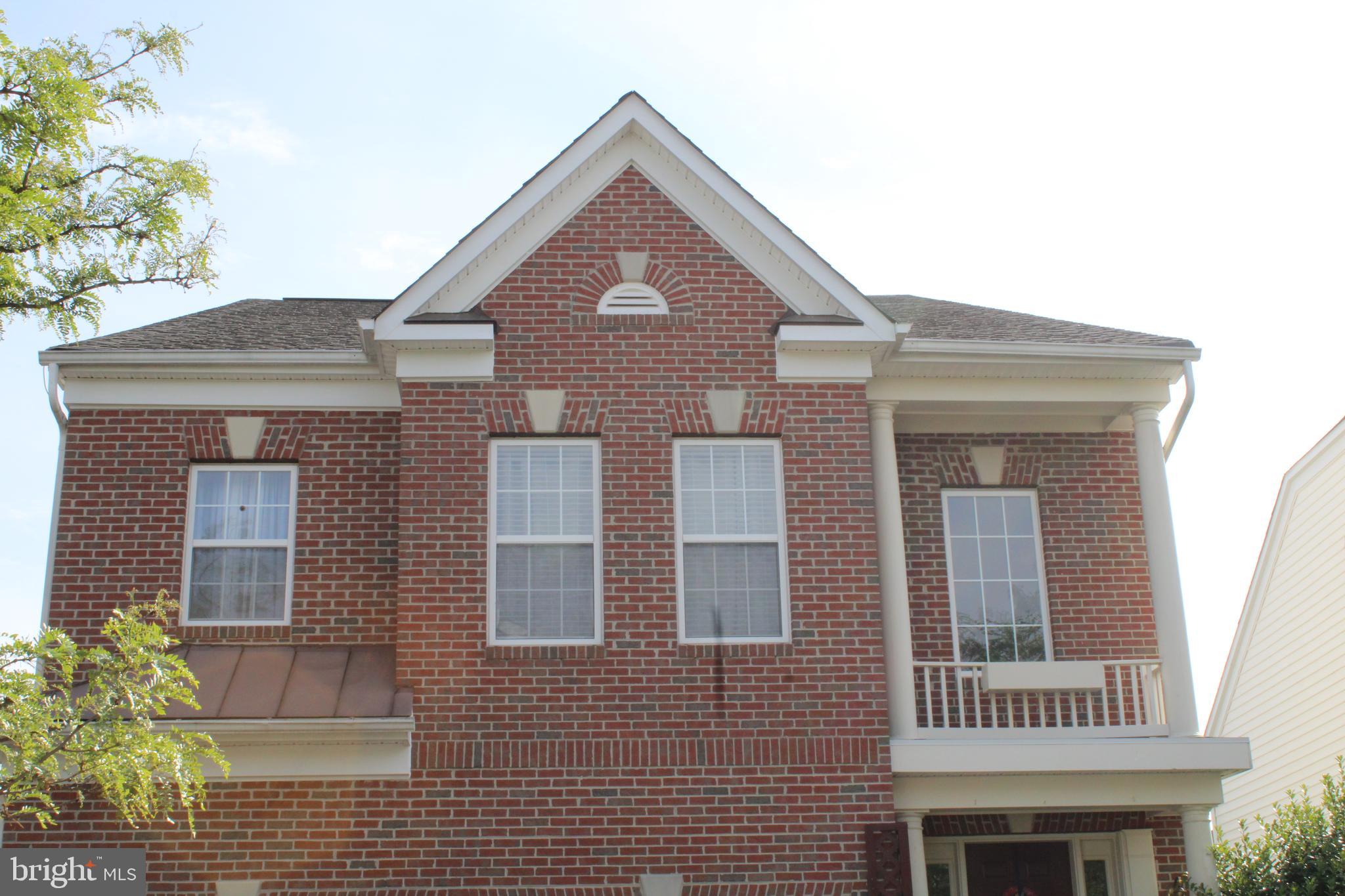 16171 Radburn Street Woodbridge, VA 22191 - Photo 4 of 95 Gallery Image 4