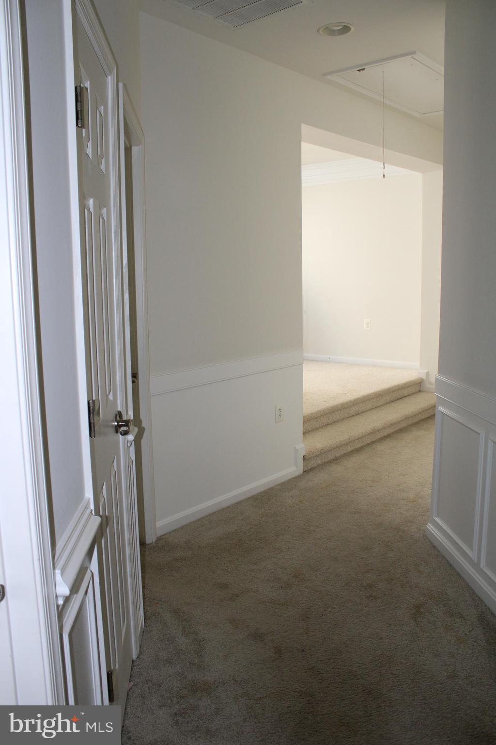 16171 Radburn Street Woodbridge, VA 22191 - Photo 46 of 95 Gallery Image 46