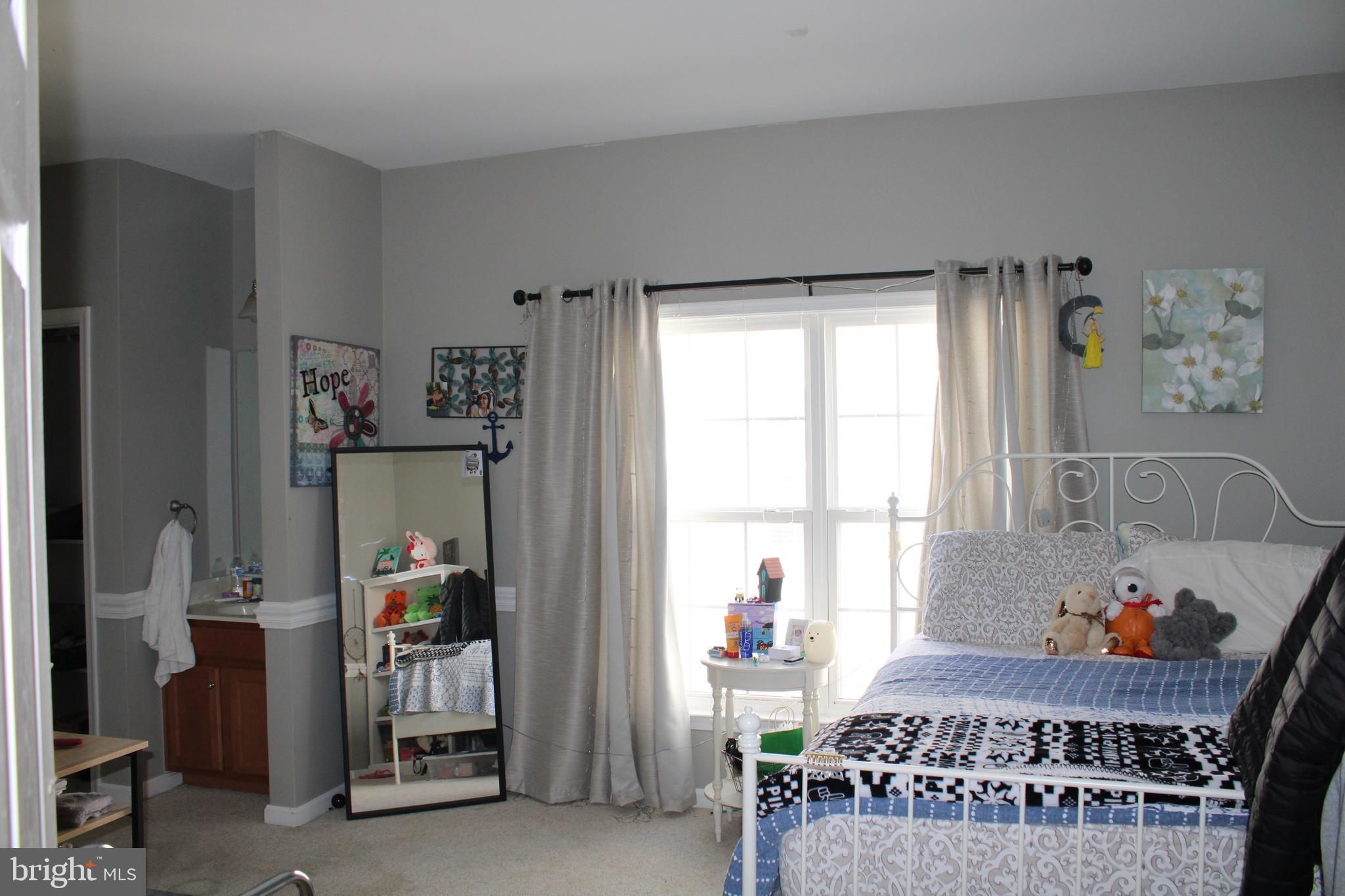 16171 Radburn Street Woodbridge, VA 22191 - Photo 61 of 95 Gallery Image 61