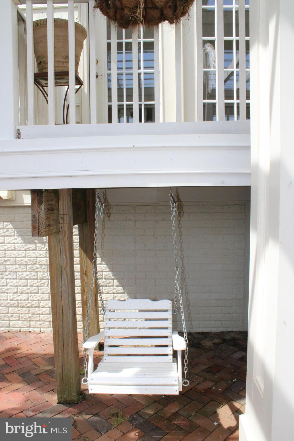 16171 Radburn Street Woodbridge, VA 22191 - Photo 78 of 95 Gallery Image 78
