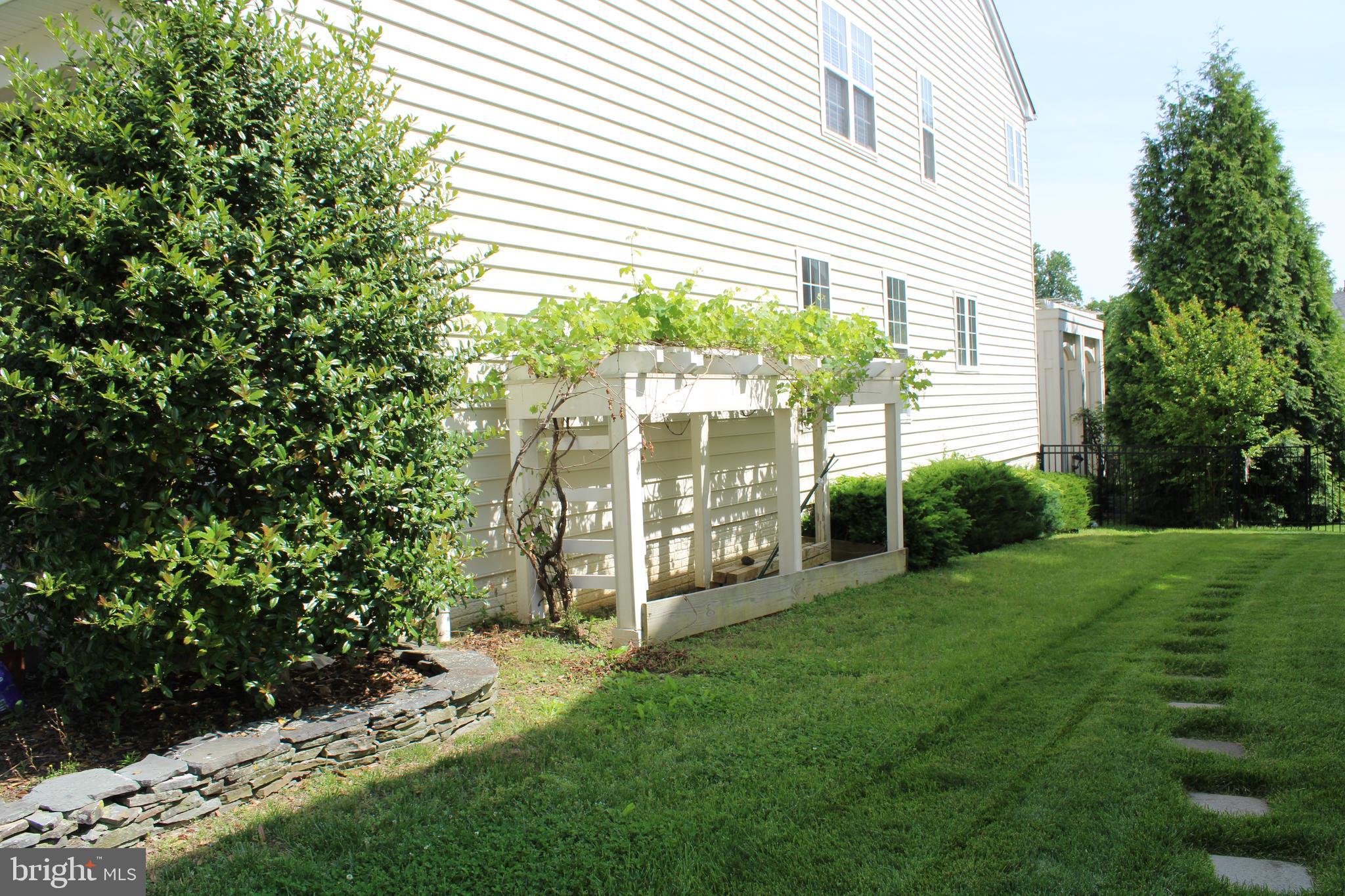 16171 Radburn Street Woodbridge, VA 22191 - Photo 95 of 95 Gallery Image 95