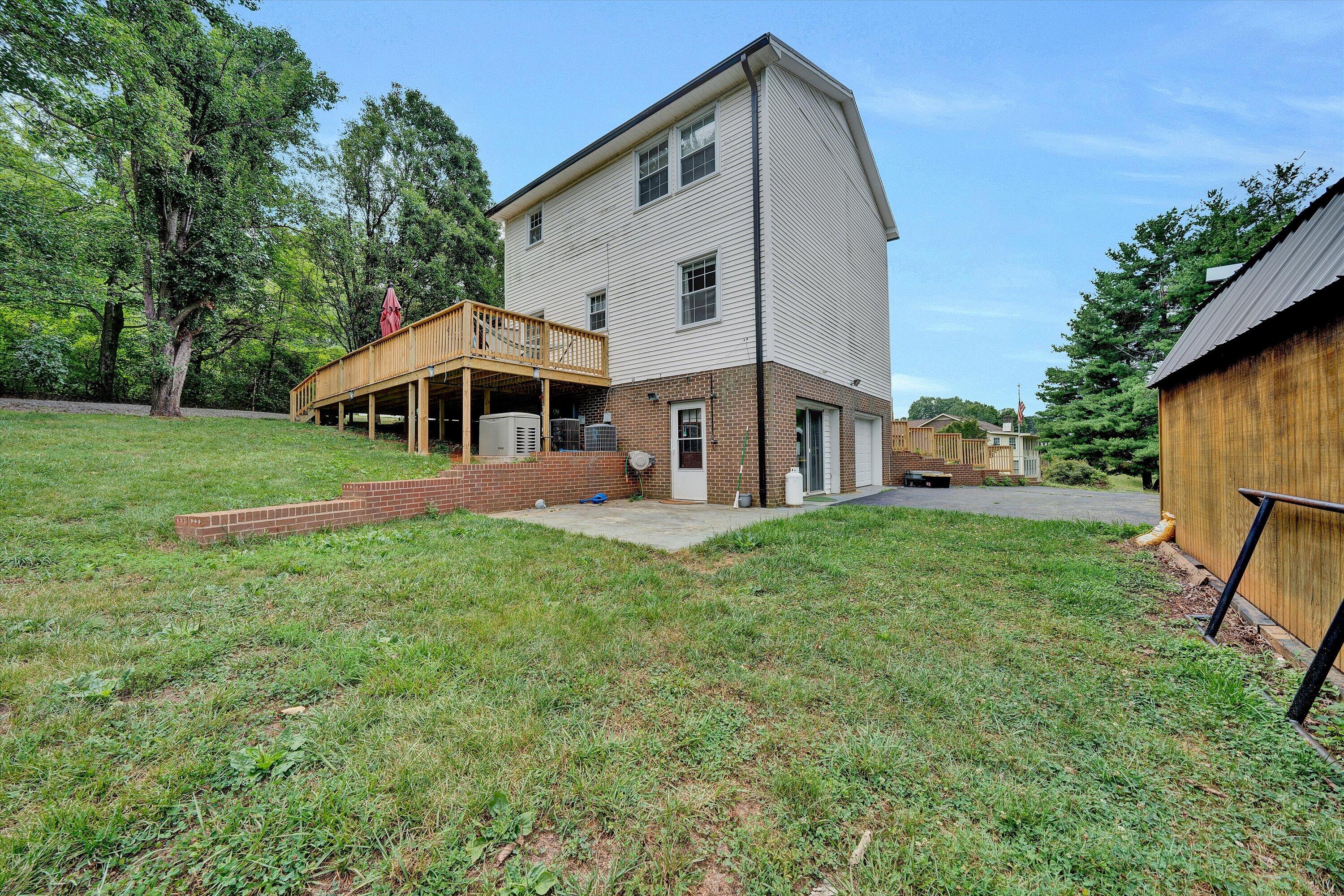 281 Cherokee Hills Road Bassett, VA 24055 - Photo 7 of 54 Walk-Out Lower