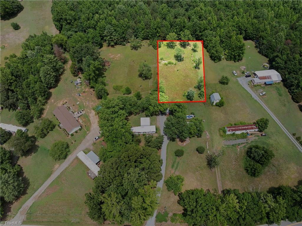 527 Riverview Road Lexington, NC 27292 - Photo 4 of 13