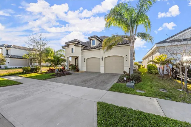 $939,000 | 5 Rio Vista Drive, Palm Coast, FL 32137