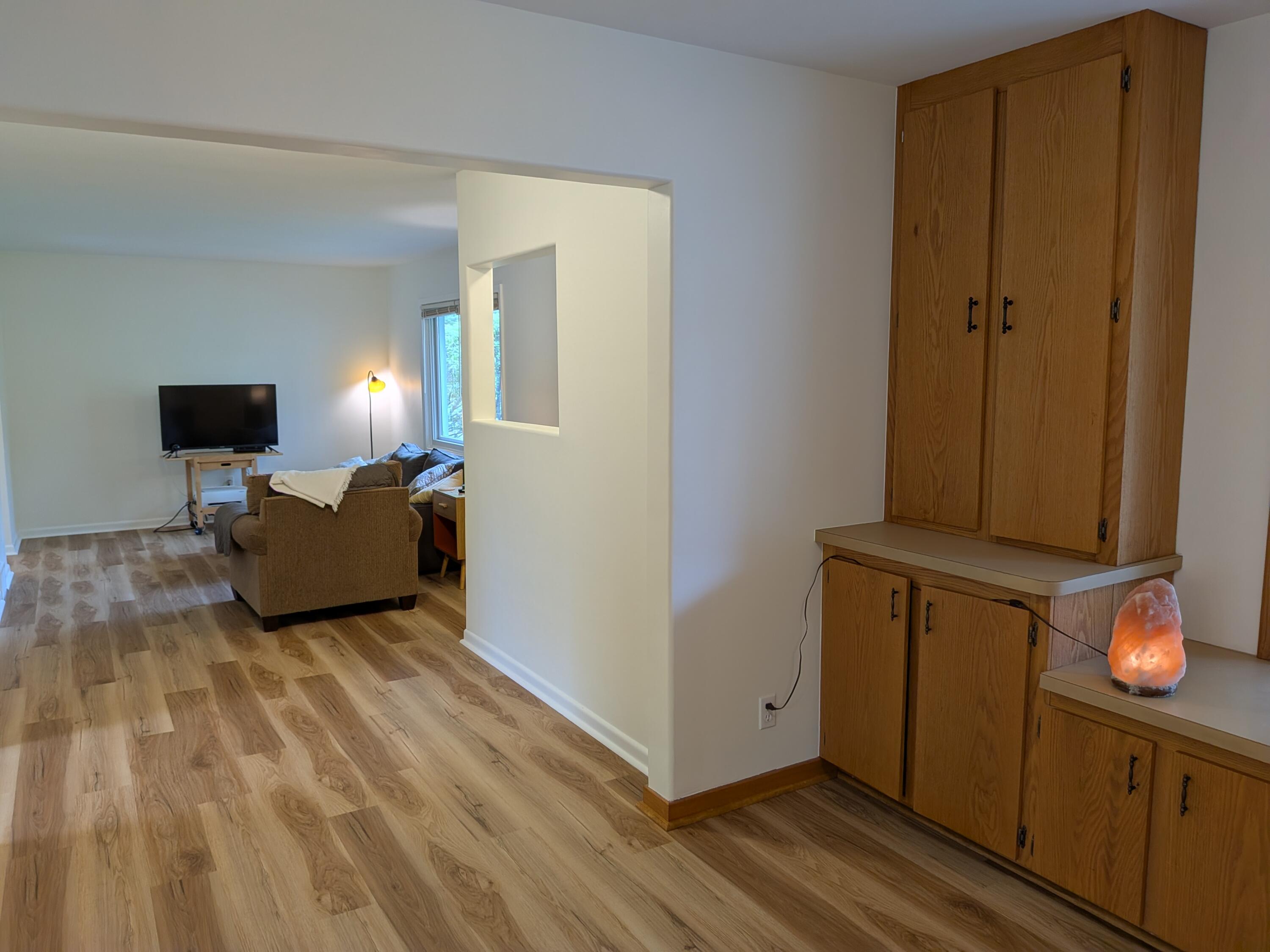 7852 State Street Brighton, MI 48116 - Photo 24 of 51 Living_4950