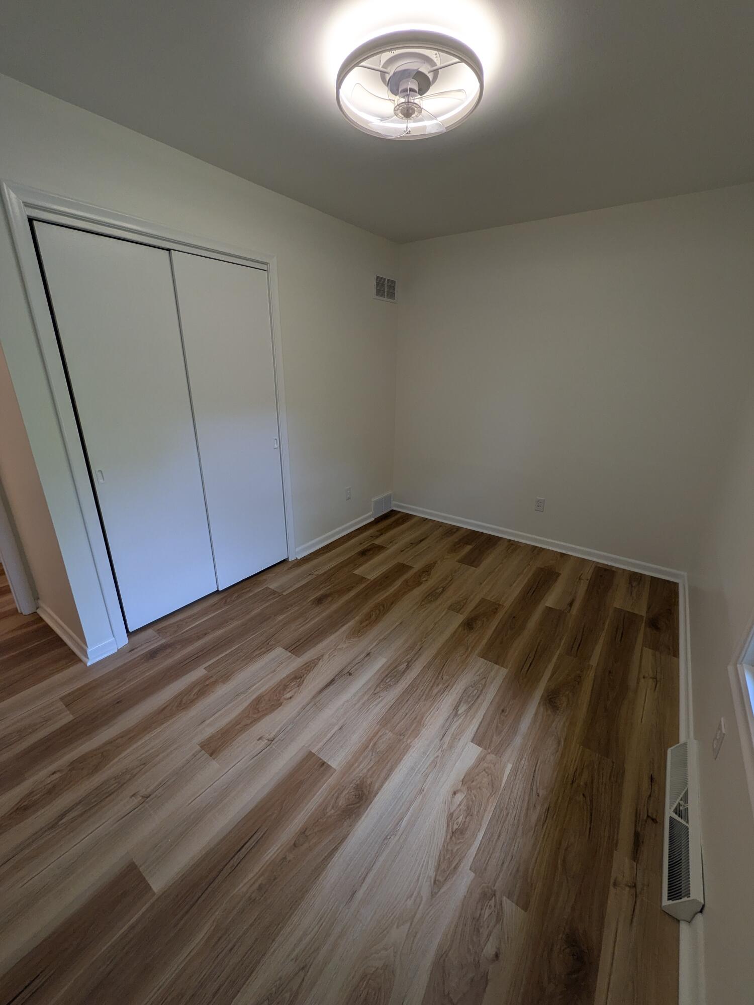 7852 State Street Brighton, MI 48116 - Photo 40 of 51 Bedroom_2_3152
