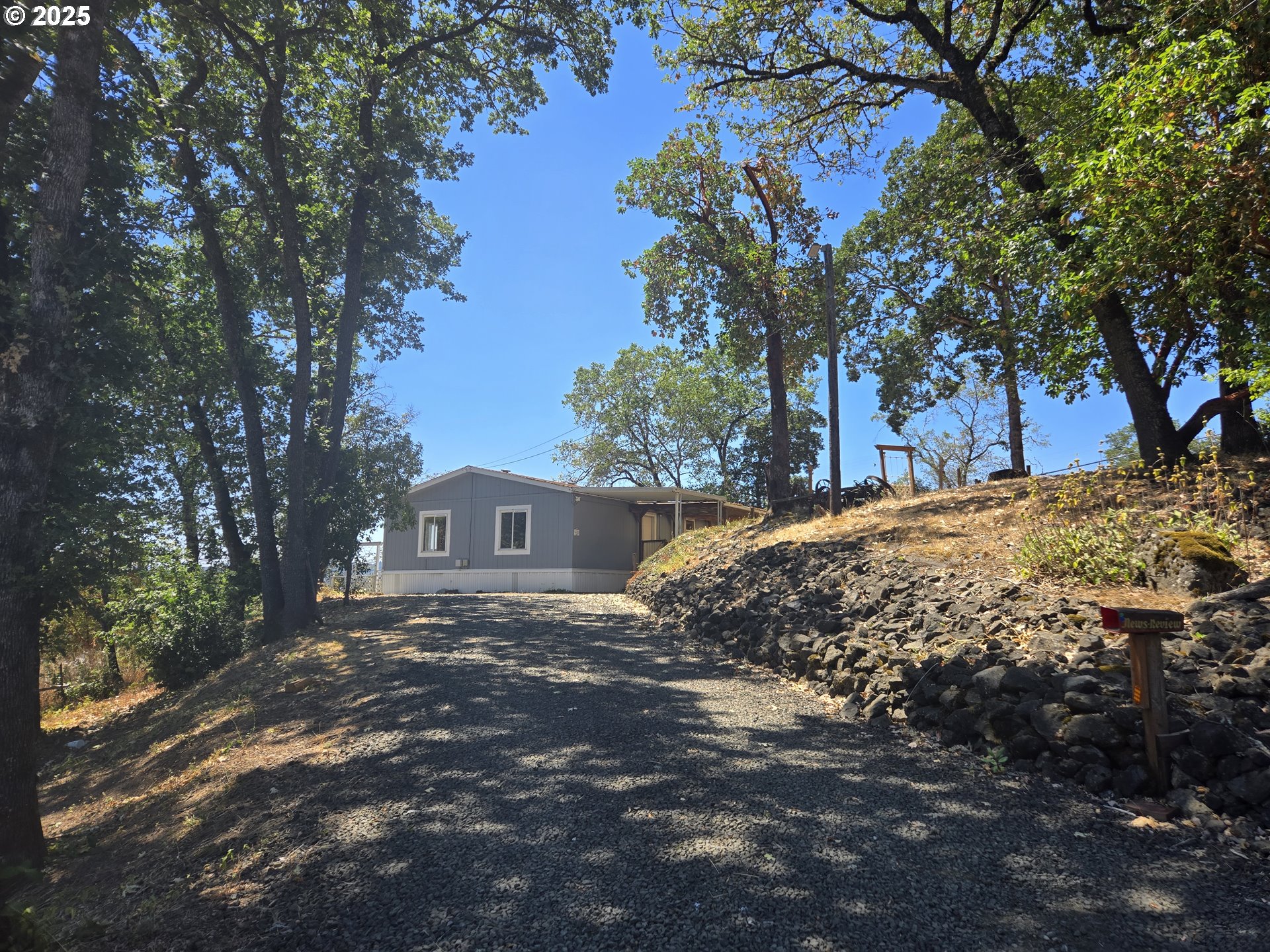 132 Oak Tree Road Roseburg, OR 97470 - Photo 1 of 25 Gallery Image 1