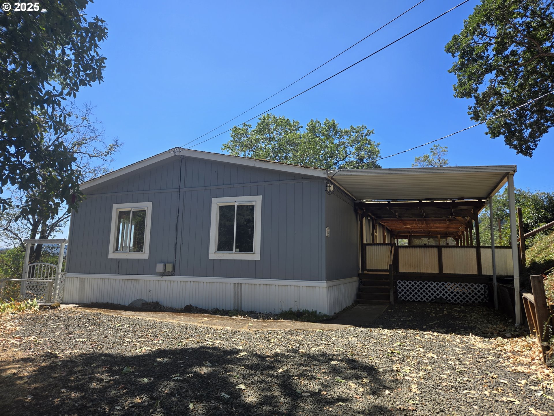 132 Oak Tree Road Roseburg, OR 97470 - Photo 2 of 25 Gallery Image 2