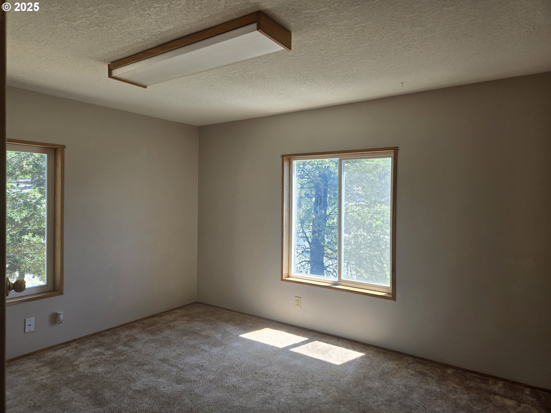 132 Oak Tree Road Roseburg, OR 97470 - Photo 9 of 25 Gallery Image 9