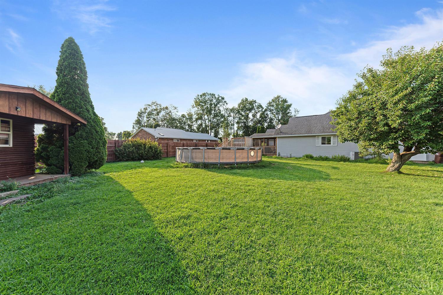 2015 Stivers Road Aberdeen, OH 45101 - Photo 38 of 40