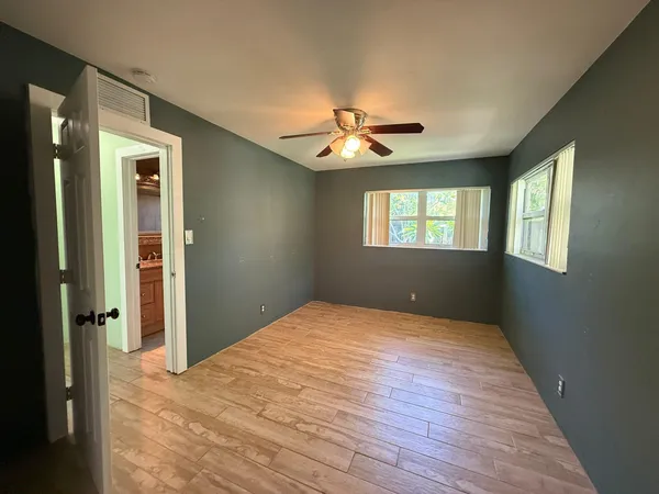 $3,900 | 2957 Northwest 6th Avenue, Wilton Manors, FL 33311