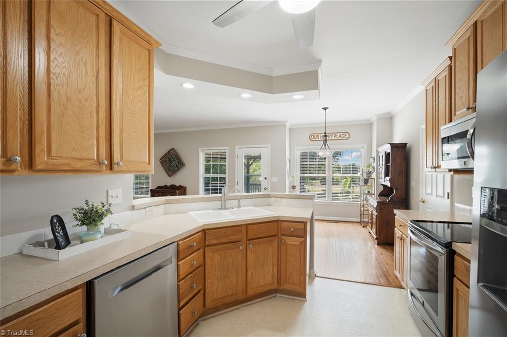 323 Ridge Drive Lexington, NC 27295 - Photo 11 of 46