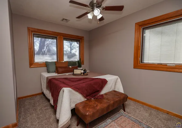 $259,000 | 523 Montana Avenue, Holton, KS 66436