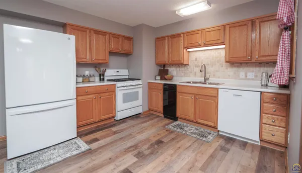 $259,000 | 523 Montana Avenue, Holton, KS 66436