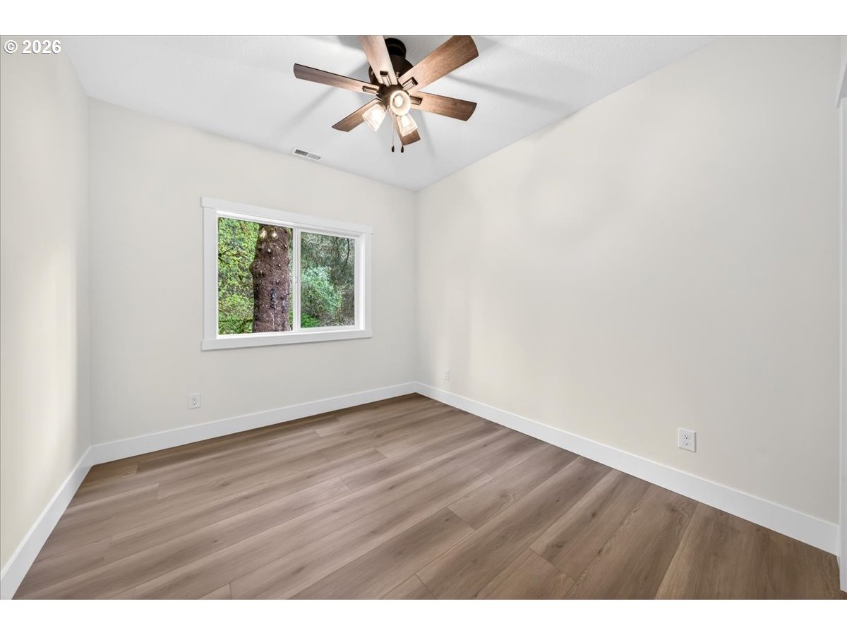 57936 Timber Road Vernonia, OR 97064 - Photo 26 of 48 Bedroom