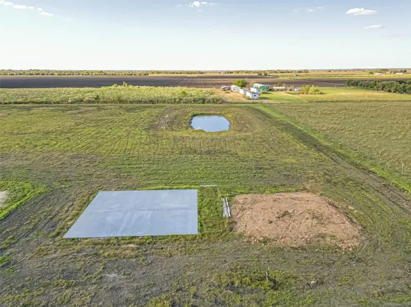 a view of an ocean view