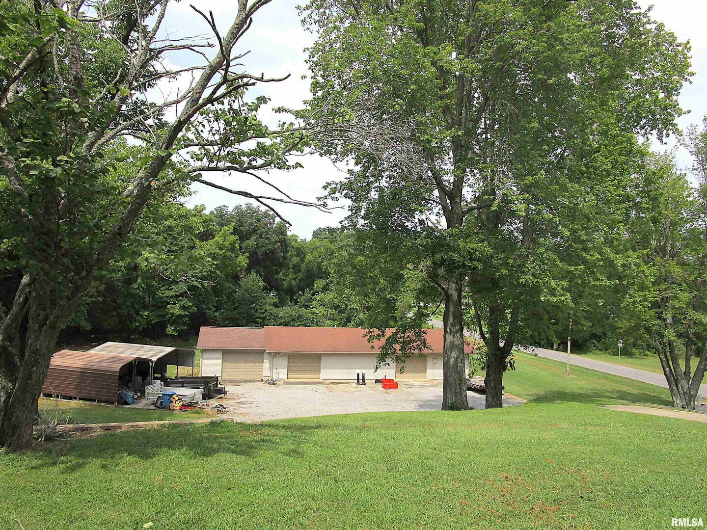 1253 County Road 800 East Carmi, IL 62821 - Photo 28 of 51