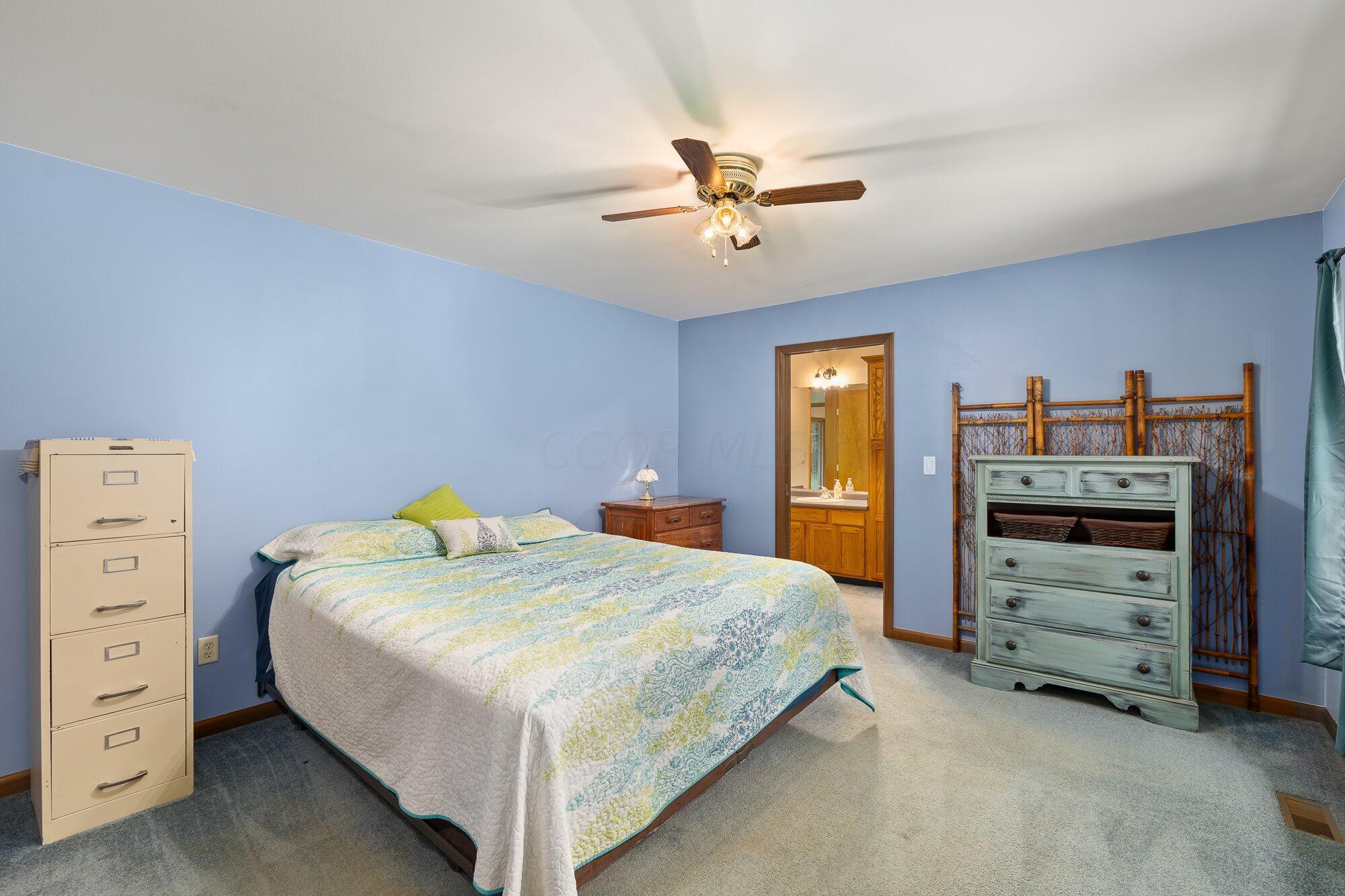 28590 Coshocton Road Howard, OH 43028 - Photo 14 of 38 14-int-bed-1-2