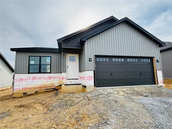 $394,900 | 2604 Vineyard Way, Unit 225, Memphis, IN 47143