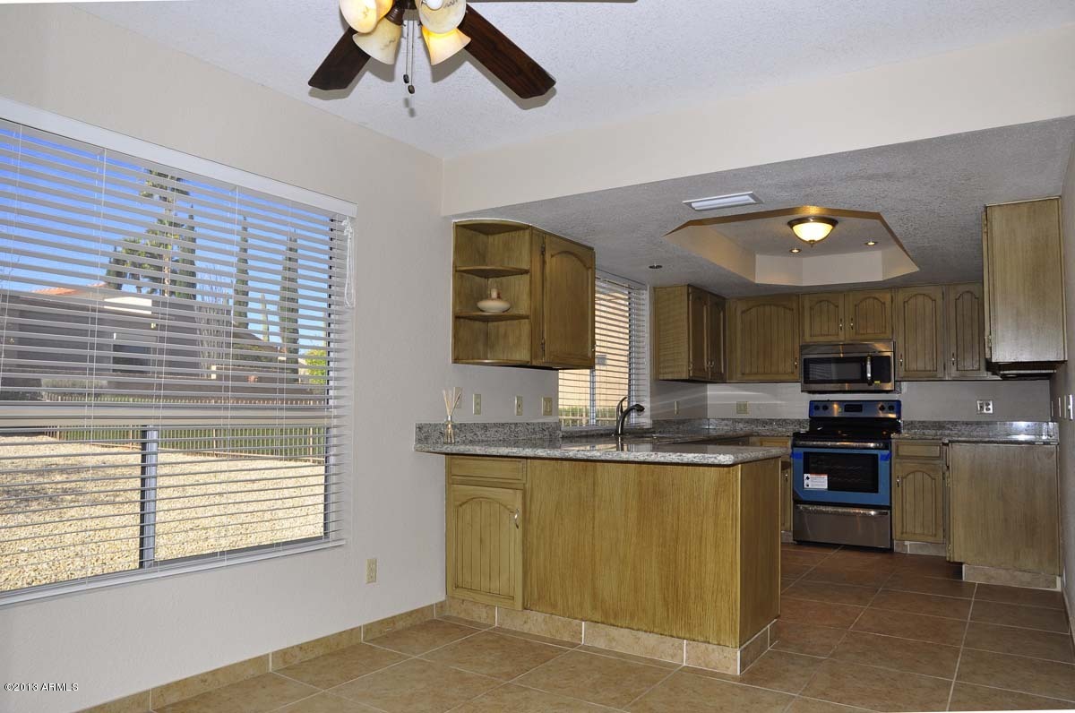 18607 East Mazatzal Circle Rio Verde, AZ 85263 - Photo 23 of 38 Dining Room-Kitchen