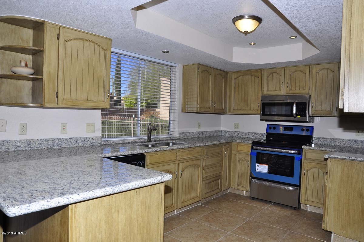 18607 East Mazatzal Circle Rio Verde, AZ 85263 - Photo 29 of 38 Kitchen