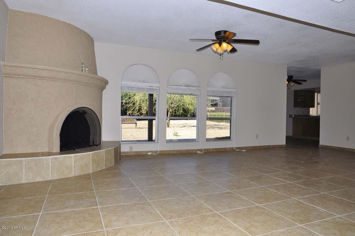 18607 East Mazatzal Circle Rio Verde, AZ 85263 - Photo 5 of 38 Family Room