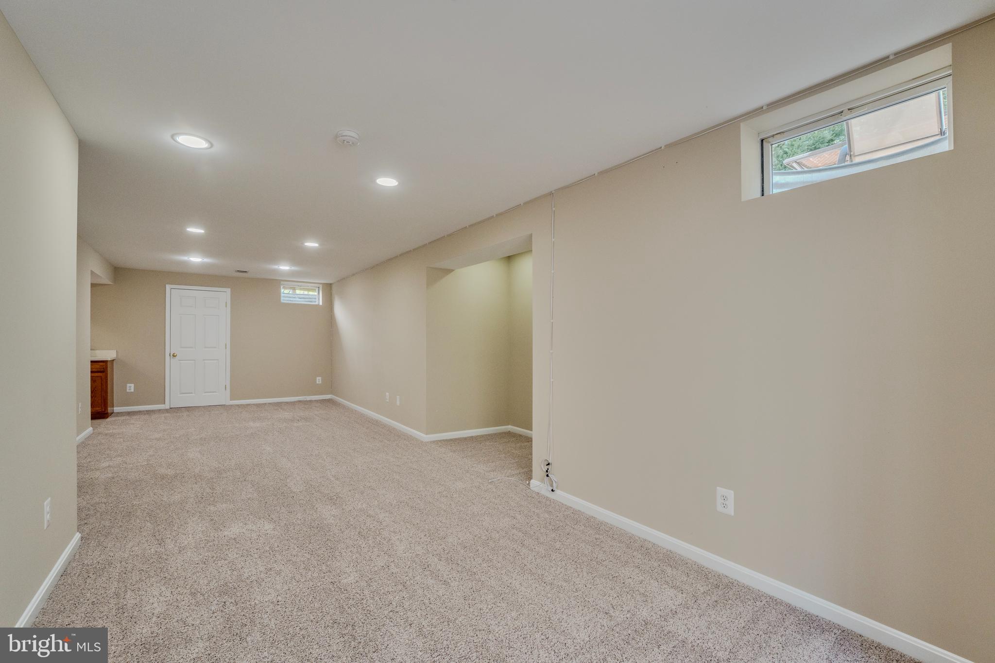 1327 Murray Downs Way Reston, VA 20194 - Photo 39 of 70 Lower-level Recreation Room
