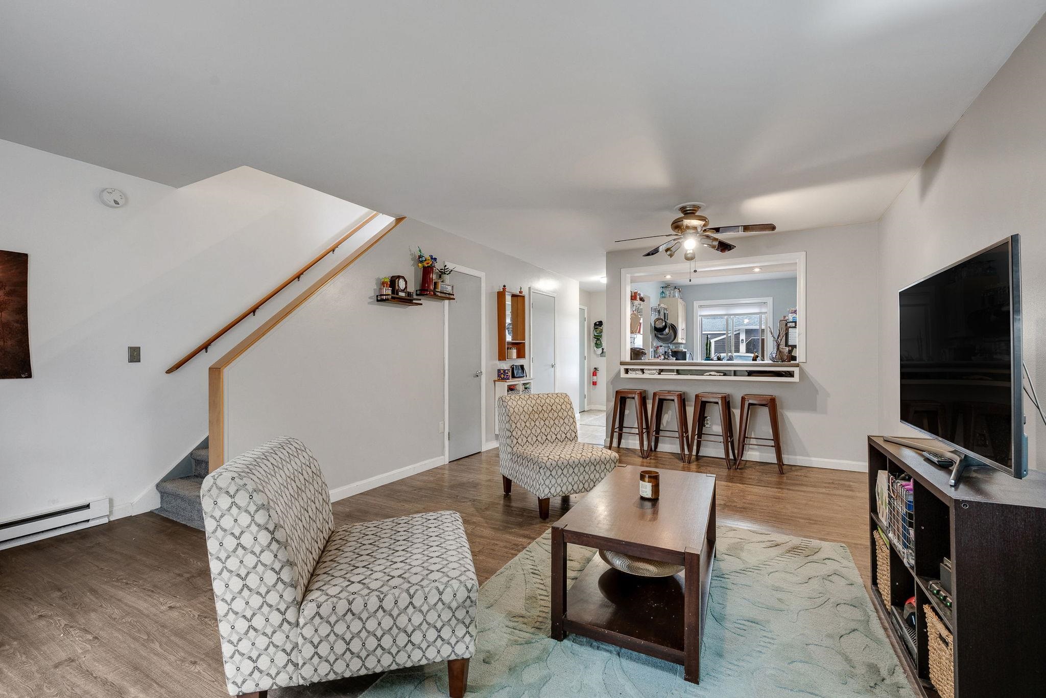 107 Sugar Tree Lane South Burlington, VT 05403 - Photo 11 of 23