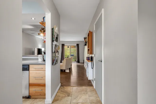 $325,000 | 107 Sugar Tree Lane, South Burlington, VT 05403