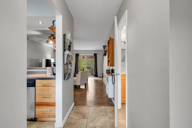 $325,000 | 107 Sugar Tree Lane, South Burlington, VT 05403