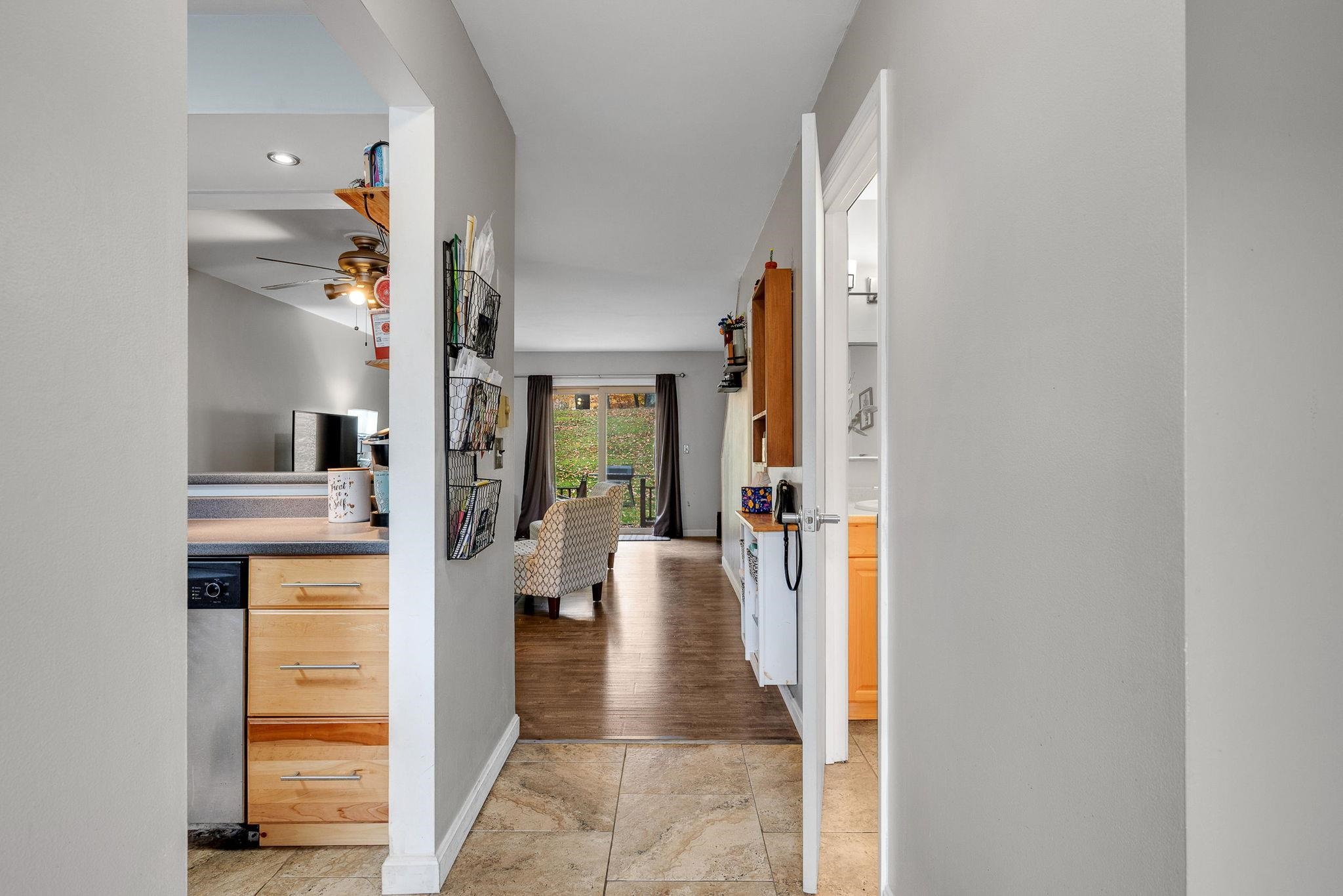 107 Sugar Tree Lane South Burlington, VT 05403 - Photo 7 of 23