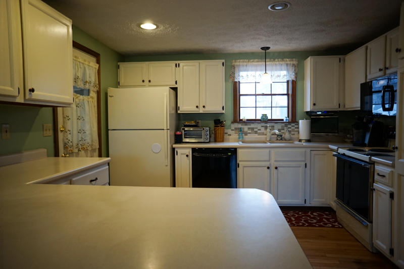 14 Buttonwood Road South Berwick, ME 03908 - Photo 9 of 54 Buttonwood South Berwick (5)