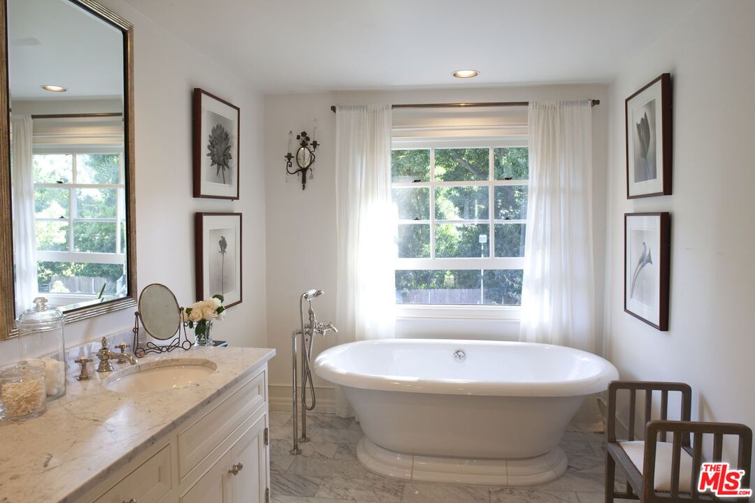 3326 Fryman Road Studio City, CA 91604 - Photo 15 of 27