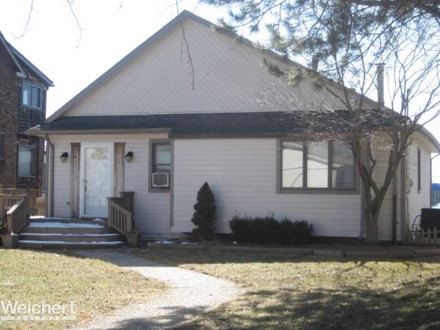 31784 North River Road Harrison Township, MI 48045 - Photo 2 of 66 31343983-1.JPG