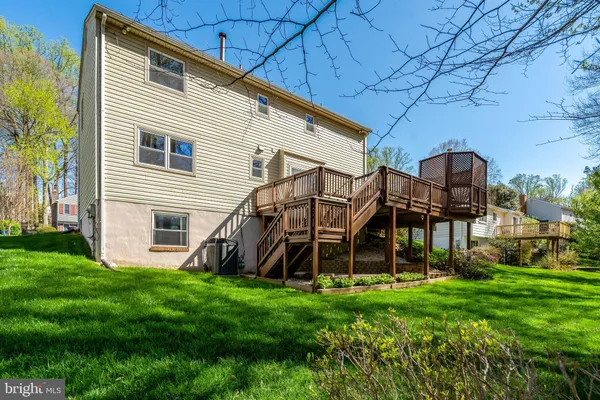 $835,000 | 9010 Brook Ford Road, Burke, VA 22015