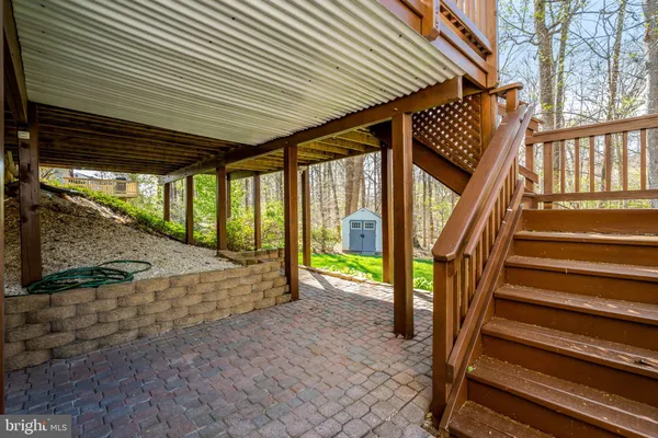 $835,000 | 9010 Brook Ford Road, Burke, VA 22015