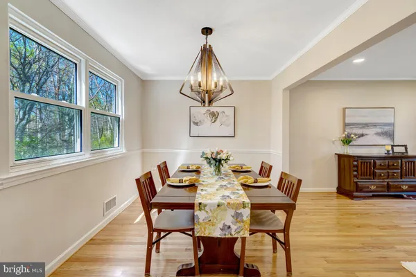 $835,000 | 9010 Brook Ford Road, Burke, VA 22015