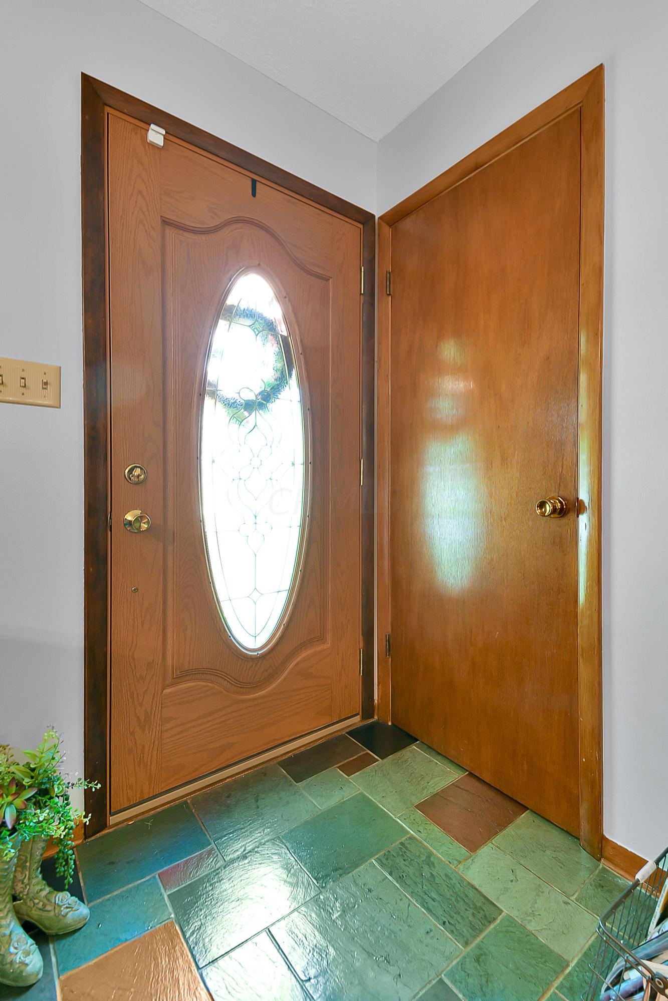 4967 Hayes Road Groveport, OH 43125 - Photo 6 of 36