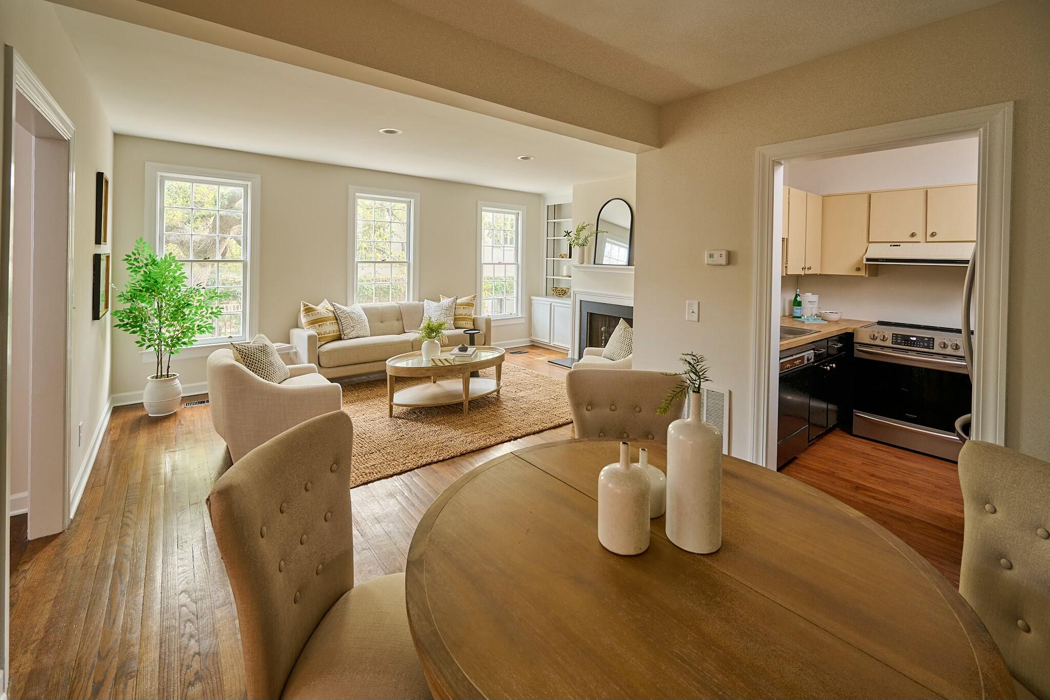12 Elliott Street, Unit A Charleston, SC 29401 - Photo 14 of 56 Living room