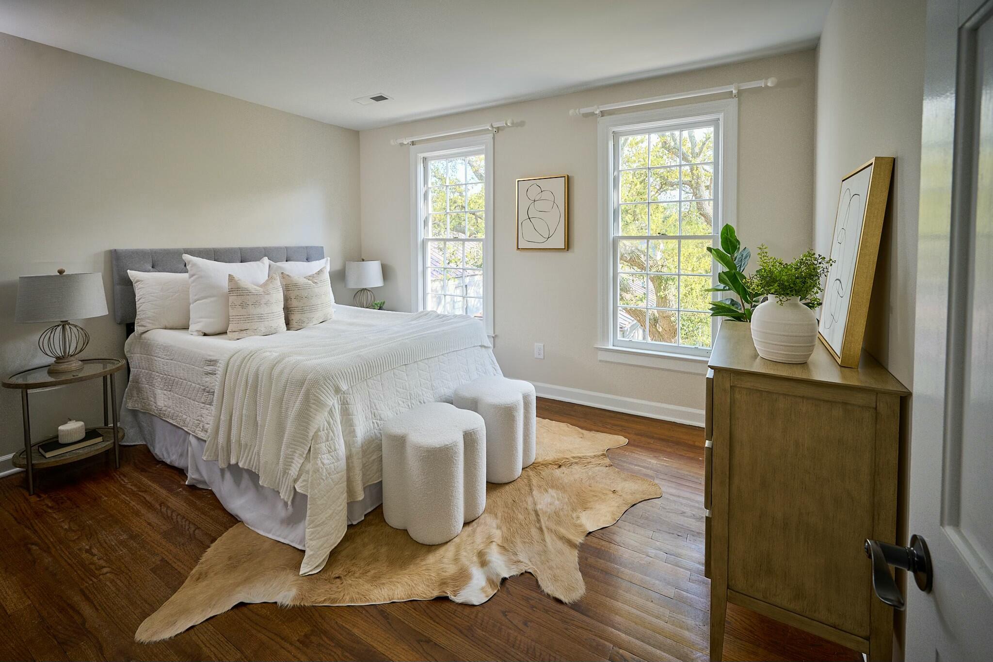 12 Elliott Street, Unit A Charleston, SC 29401 - Photo 31 of 56 Second floor 1st bed