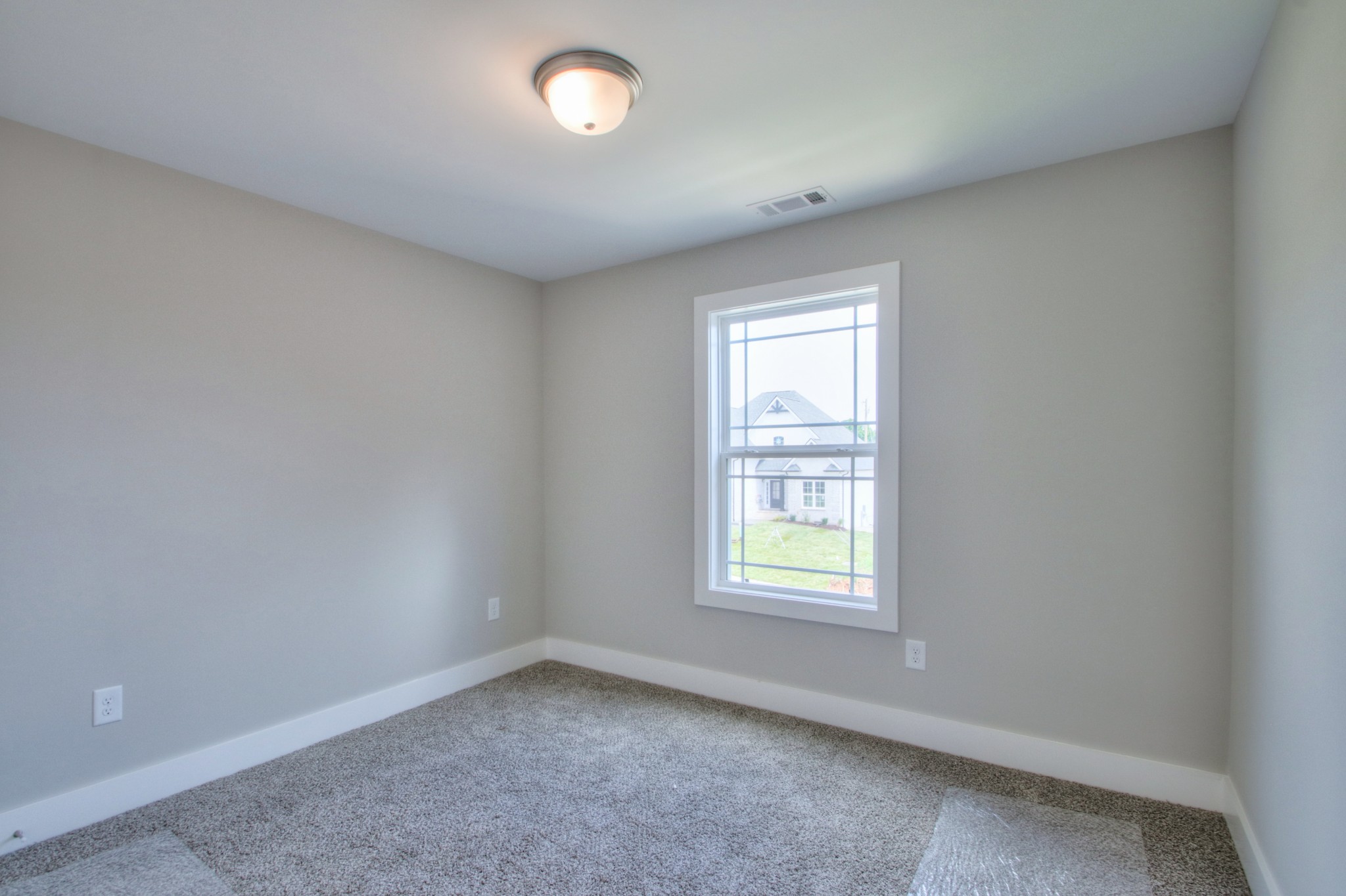 1140 Commerce Church Road Watertown, TN 37184 - Photo 19 of 21 an empty room with a window