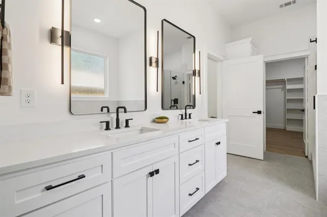 $595,900 | 1810 Kynette Drive, Euless, TX 76040