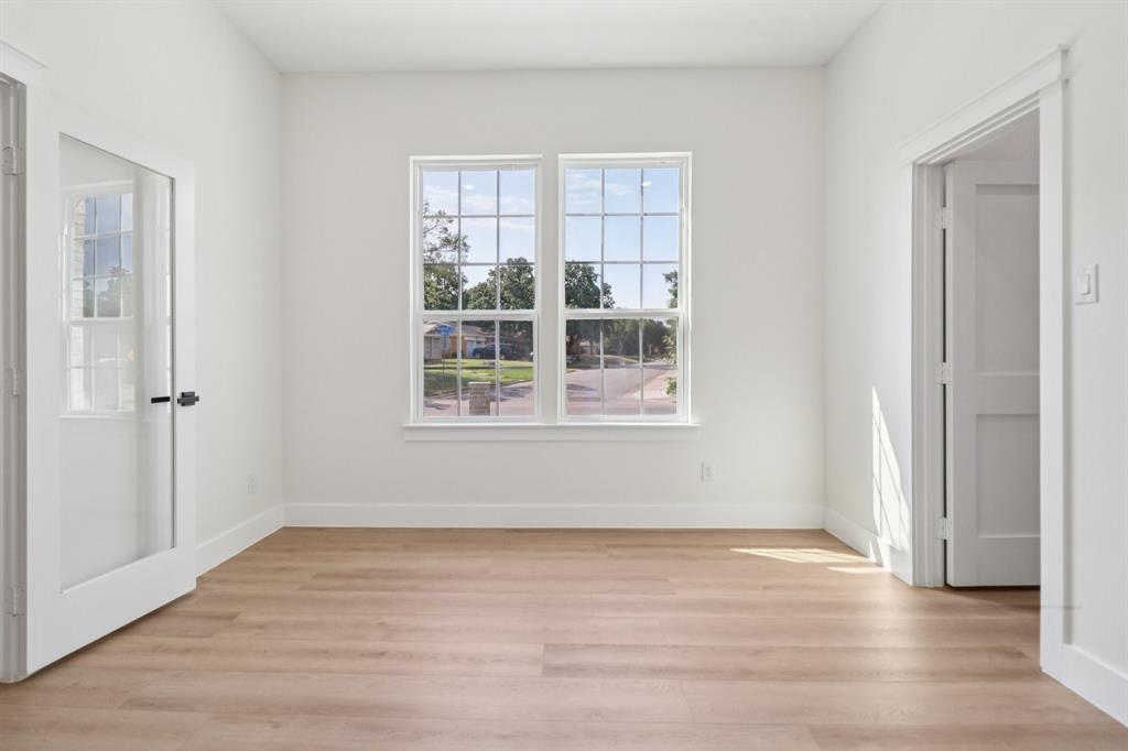 1810 Kynette Drive Euless, TX 76040 - Photo 26 of 40 Study/4th Bedroom